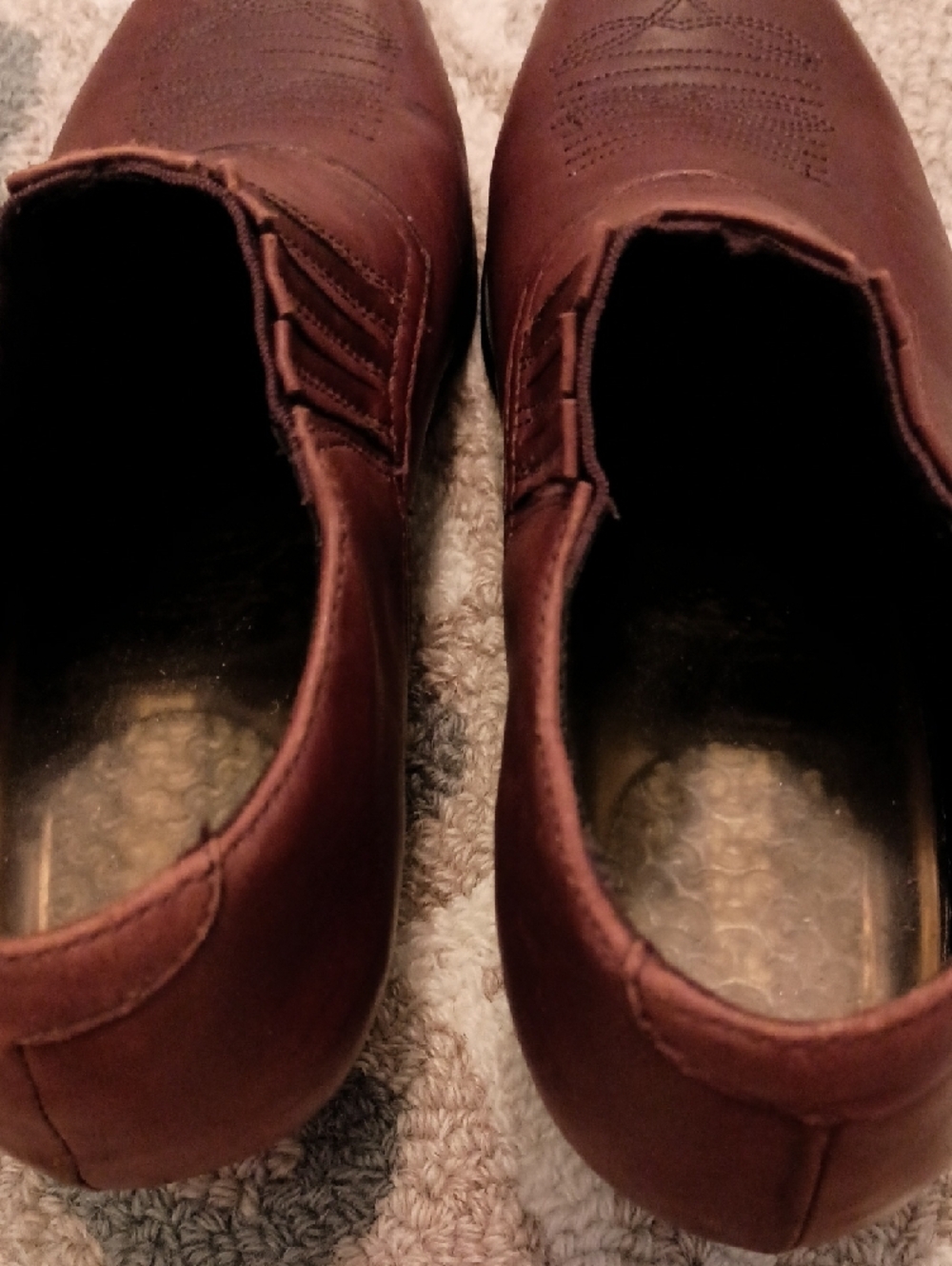 Brown Western Slip-On Cowboy Boots - Picture 8 of 9